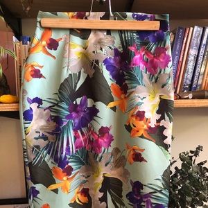Hawaiian / Tropical Print Midi Skirt